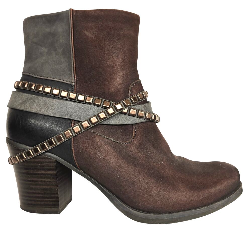 Tamaris Studded Harness Boot Leather Nubuck Colorblock EU 38 US 7.5 Moto Western - Picture 1 of 15